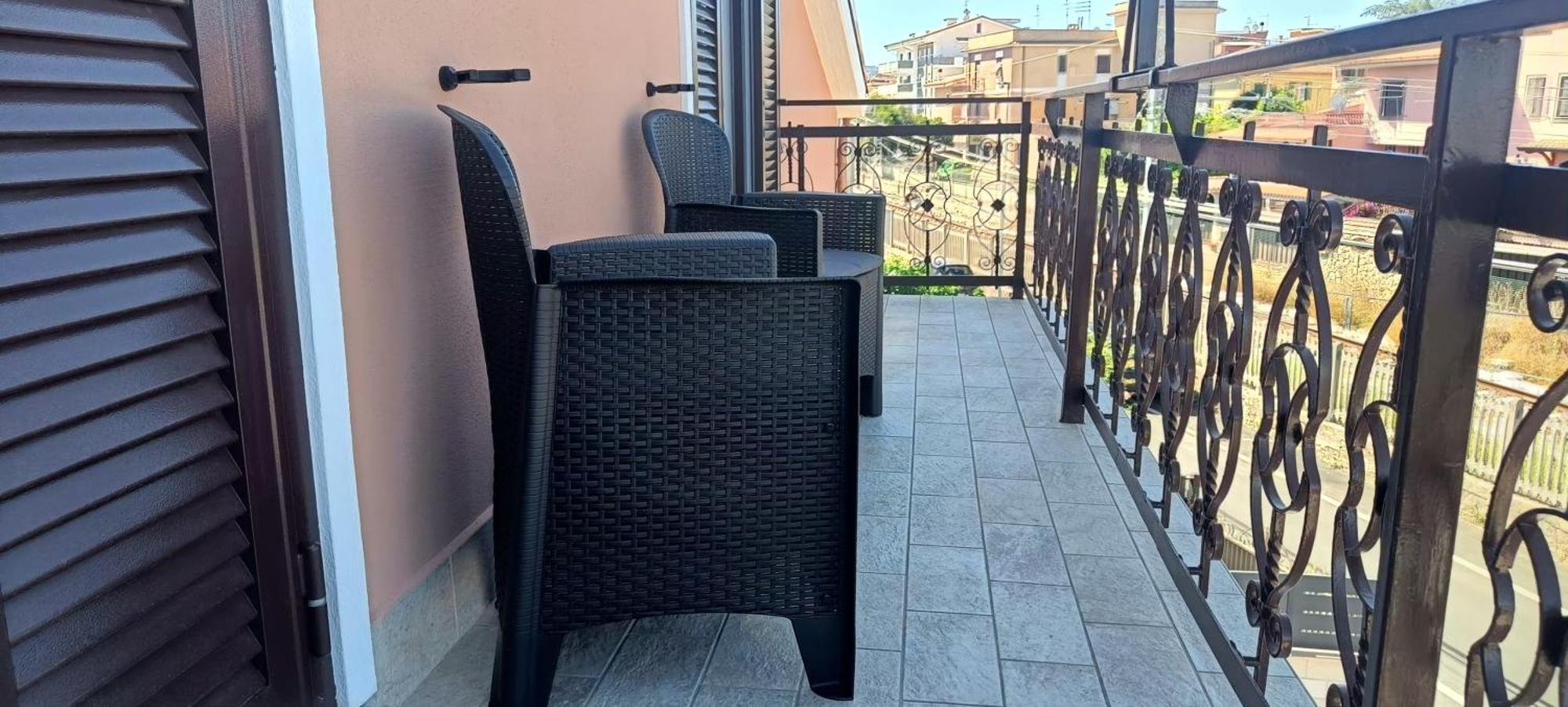 La Mansarda Di Andrew Villa Ciampino Exterior foto